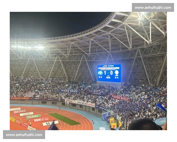 南通苏超夺冠!大巴巡游会如约而至吗? 南通苏超夺冠!大巴巡游会如约而至吗?