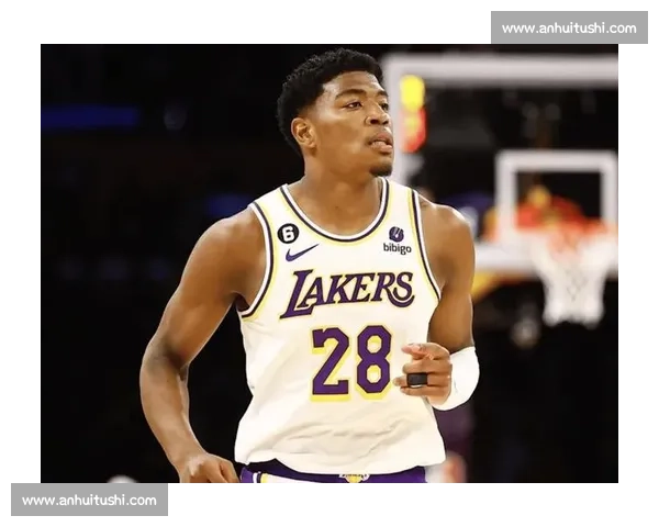 50 分盛宴照出湖人刚需！八村垒何时成詹皇真帮手？