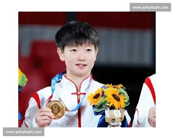 双帅护航：成就孙颖莎的两个 “父亲”