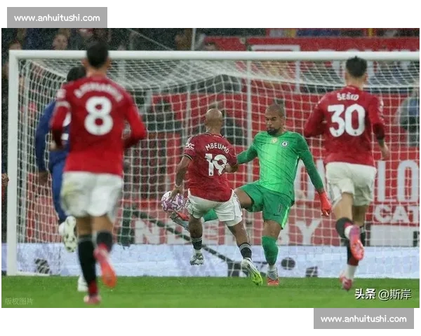 内维尔锐评英超:利物浦似当年曼联,曼城引援质量下滑 内维尔锐评英超:利物浦似当年曼联,曼城引援质量下滑