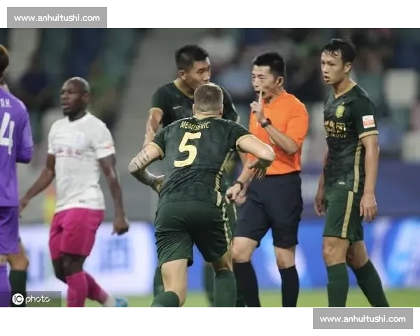 国安解散托管系谣言!媒体人澄清:有些人太能编 国安解散托管系谣言!媒体人澄清:有些人太能编