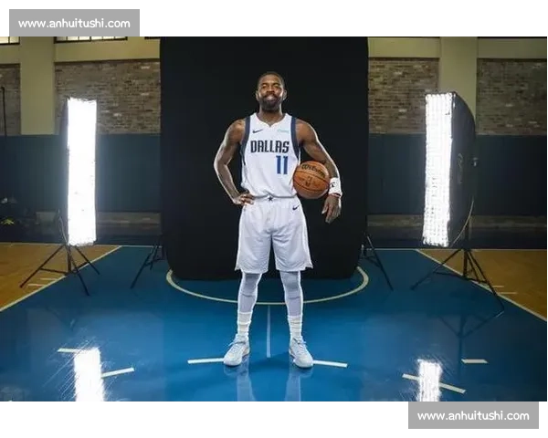 欢乐名场面!基德背打欧文,两代传奇后卫的温情碰撞 欢乐名场面!基德背打欧文,两代传奇后卫的温情碰撞