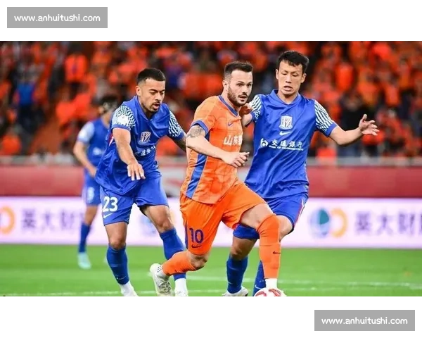 海港双核缺阵战泰山:蒋光太感冒替补 加布里埃尔伤缺 海港双核缺阵战泰山:蒋光太感冒替补 加布里埃尔伤缺