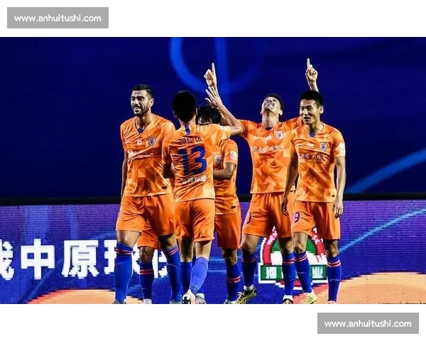 贾天宁眼中的国安三叉戟:中超赛场的卡努特与 B 席影子? 贾天宁眼中的国安三叉戟:中超赛场的卡努特与 B 席影子?