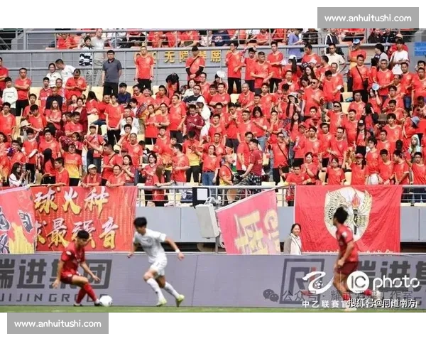 广西恒宸加冕中乙冠军!书写八桂足球新史诗 广西恒宸加冕中乙冠军!书写八桂足球新史诗